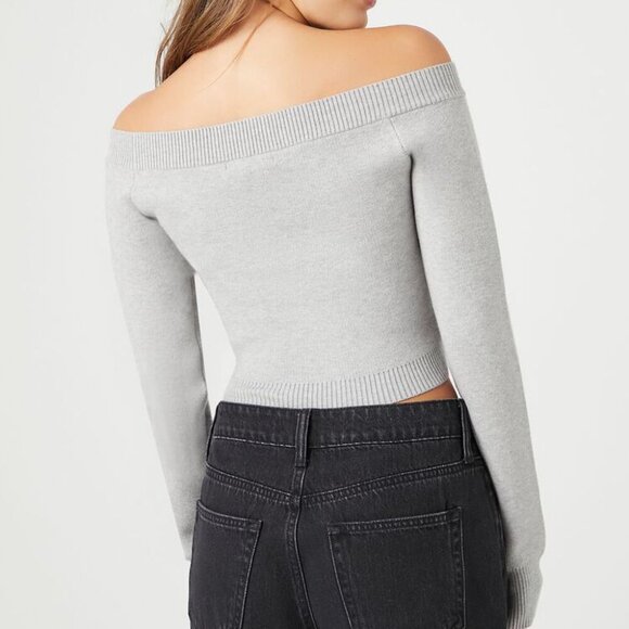NWOT Small Gray Forever 21 Cropped Long Sleeved Off-the-Shoulder Sexy Sweater - Picture 4 of 6